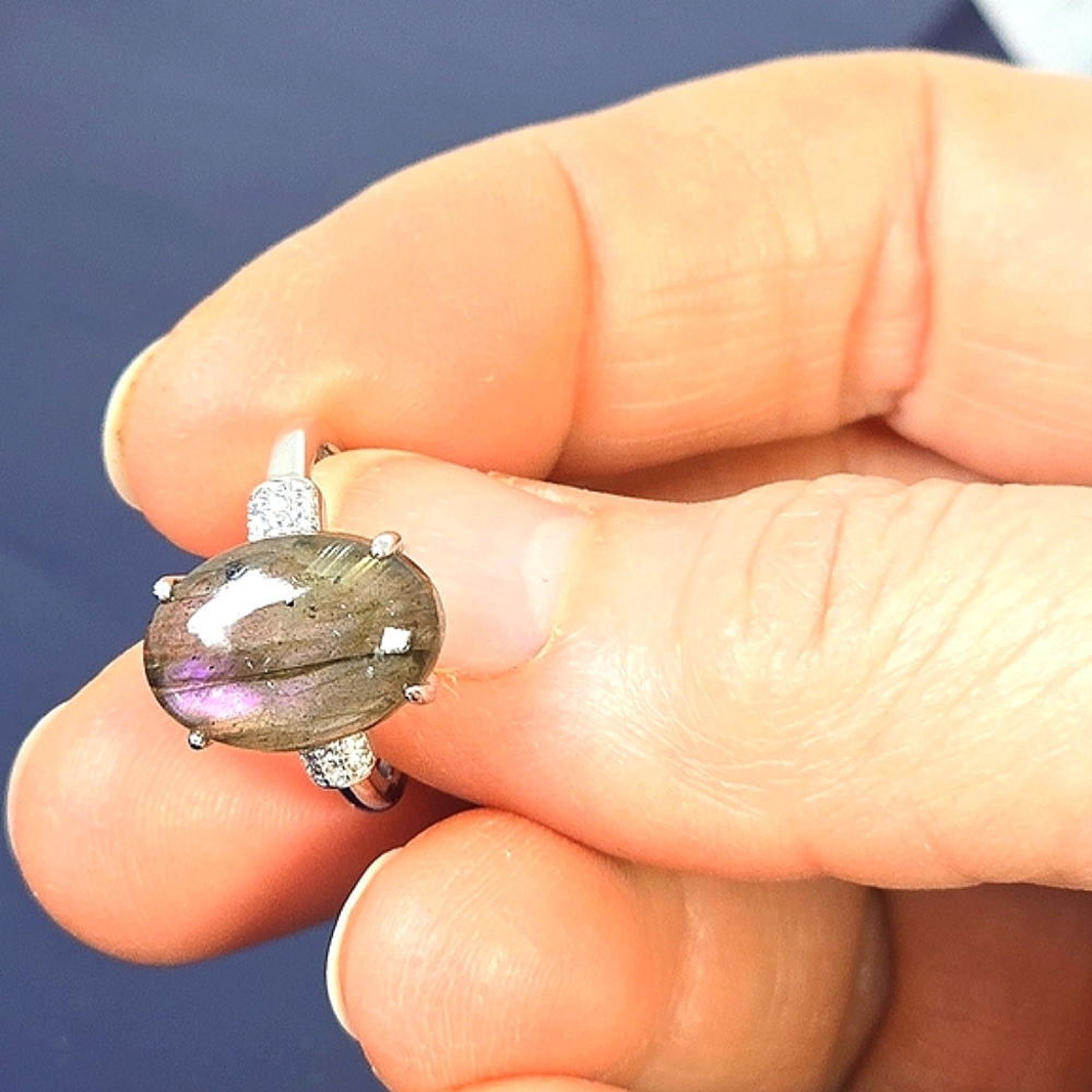 925 Sterling Silver Ring Sz 5.75 with Natural Labradorite & CZ